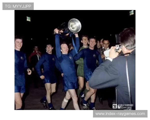 英超三十年辉煌历程回顾展 英国足球博物馆献礼经典时刻